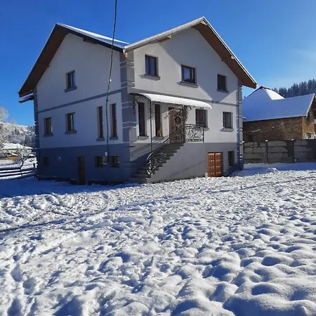 Карпатьські Зорі *